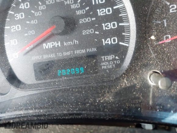 2004 Chevrolet Monte Carlo SS with VIN 2G1WX12K149304405, listed as a IAAI auction lot 41173525 with 202,099 mi miles. Bid and sale history available at carsss.com. Image 6.