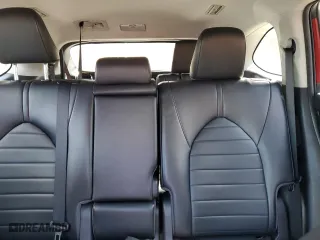 2022 Toyota Highlander XLE with VIN 5TDGZRBH8NS582154, listed as a Copart auction lot 49425765 with 89,394 mi miles and Salvage Title. Bid and sale history available at carsss.com. Image 10.