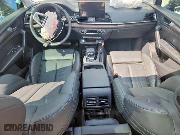 2024 Audi Q5 S line Premium with VIN WA1GAAFY6R2030890, listed as a Copart auction lot 59432555 with 33,671 mi miles and Salvage title. Bid and sale history available at DreamBid. Image 8.