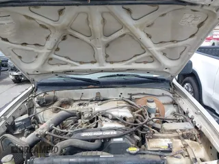 2002 Toyota Tacoma PreRunner with VIN 5TEGN92N52Z134230, listed as a IAAI auction lot 41783996 with 221,985 mi miles and . Bid and sale history available at DreamBid. Image 10.
