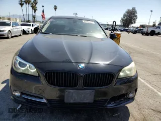 2015 BMW 5 Series 528i with VIN WBA5A5C5XFD522415, listed as a Copart auction lot 52563095 with 81,979 mi miles and Salvage Title. Bid and sale history available at carsss.com. Image 5.