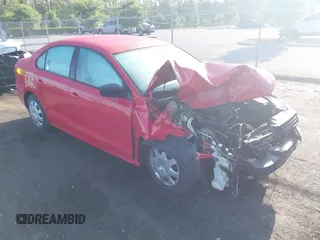 2014 Volkswagen Jetta S z VIN 3VW2K7AJ1EM234975, wystawiony jako IAAI lot #42106679 z przebiegiem 78 942 mil mil oraz . Historia ofert i sprzedaży dostępna na DreamBid. Obrazek 1.
