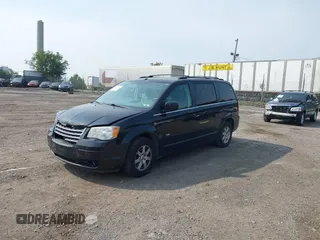 2008 Chrysler Town & Country Touring z VIN 2A8HR54P48R765302, wystawiony jako IAAI lot #42487816 z przebiegiem 128 761 mil mil oraz . Historia ofert i sprzedaży dostępna na DreamBid. Obrazek 2.