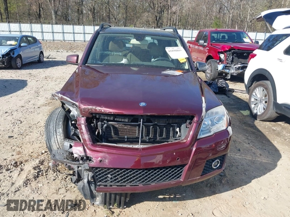 2011 Mercedes-Benz GLK 350 with VIN WDCGG5GB1BF653347, listed as a IAAI auction lot 41898866 with 113,138 mi miles and . Bid and sale history available at DreamBid. Image 13.