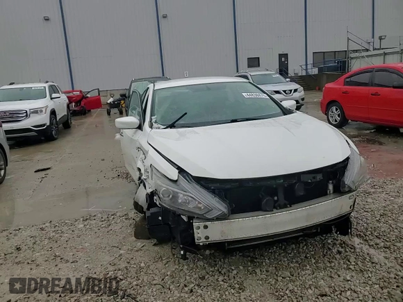 2017 Nissan Altima S z VIN 1N4AL3AP1HN325981, wystawiony jako Copart lot #44838475 z przebiegiem 169 771 mil mil oraz Czysty tytuł • Clean title. Historia ofert i sprzedaży dostępna na DreamBid. Obrazek 13.