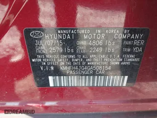 2016 Hyundai Azera Limited with VIN KMHFH4JG4GA508154, listed as a IAAI auction lot 41585151 with 83,186 mi miles. Bid and sale history available at carsss.com. Image 9.