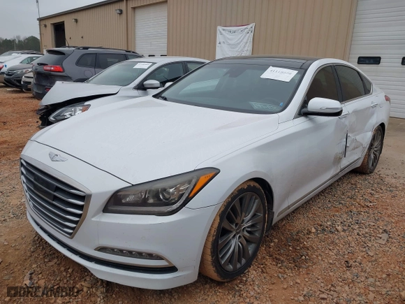 2015 Hyundai Genesis 5.0L with VIN KMHGN4JF8FU073687, listed as a IAAI auction lot 41118050 with 125,296 mi miles. Bid and sale history available at carsss.com. Image 17.