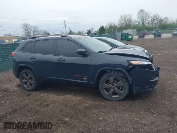 2016 Jeep Cherokee Latitude with VIN 1C4PJMCB6GW301105, listed as a IAAI auction lot 42045795 with 105,758 mi miles and . Bid and sale history available at carsss.com. Image 13.