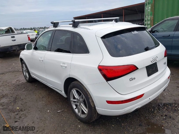 2013 Audi Q5 Premium Plus with VIN WA1LFAFP3DA008965, listed as a IAAI auction lot 41051980 with 95,802 mi miles. Bid and sale history available at carsss.com. Image 3.