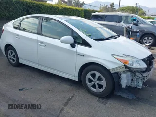 2014 Toyota Prius Four with VIN JTDKN3DU2E0384752, listed as a IAAI auction lot 42772342 with 156,652 mi miles and . Bid and sale history available at DreamBid. Image 1.