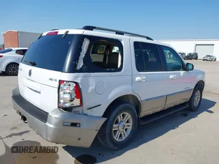 2002 Mercury Mountaineer with VIN 4M2DU86W02UJ21875, listed as a IAAI auction lot 41972193 with 154,699 mi miles and . Bid and sale history available at DreamBid. Image 4.