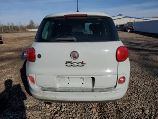 2014 FIAT 500L Easy with VIN ZFBCFABH8EZ027392, listed as a Copart auction lot 77047444 with 154,827 mi miles and Clean Title. Bid and sale history available at carsss.com. Image 6.