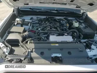 2025 Toyota Tacoma SR5 with VIN 3TMKB5FNXSM036779, listed as a Copart auction lot 68123025 with 557 mi miles and Salvage title. Bid and sale history available at DreamBid. Image 15.