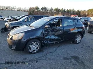 2010 Pontiac Vibe 1SB z VIN 5Y2SP6E07AZ420173, wystawiony jako Copart lot #55135605 z przebiegiem Nie podano mil oraz Szkoda całkowita • Salvage title. Historia ofert i sprzedaży dostępna na DreamBid. Obrazek 1.