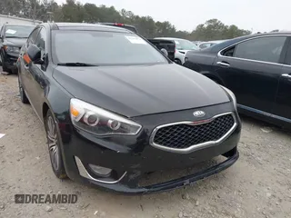 2014 Kia Cadenza Premium with VIN KNALN4D73E5163441, listed as a IAAI auction lot 41392572 with 190,378 mi miles. Bid and sale history available at carsss.com. Image 1.