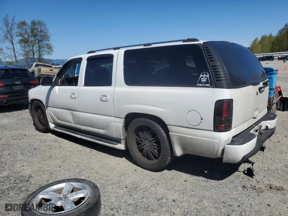 2003 GMC Yukon XL Denali with VIN 1GKFK66U03J236569, listed as a Copart auction lot 53868515 with 197,532 mi miles and Clean Title. Bid and sale history available at carsss.com. Image 2.