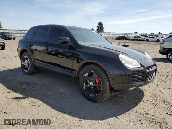 2004 Porsche Cayenne Turbo z VIN WP1AC29PX4LA94057, wystawiony jako Copart lot #53195655 z przebiegiem 117 524 mil mil oraz Czysty tytuł • Clean title. Historia ofert i sprzedaży dostępna na DreamBid. Obrazek 4.