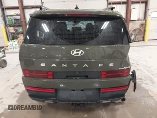 2025 Hyundai Santa Fe SEL z VIN 5NMP2DG12SH018839, wystawiony jako IAAI lot #41948222 z przebiegiem 11 798 mil mil oraz . Historia ofert i sprzedaży dostępna na DreamBid. Obrazek 17.