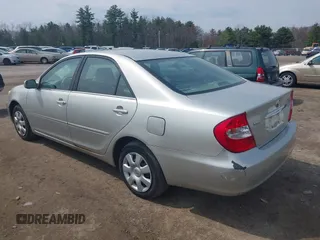 2004 Toyota Camry LE with VIN 4T1BE32K94U928118, listed as a IAAI auction lot 42095320 with 129,266 mi miles and . Bid and sale history available at DreamBid. Image 3.