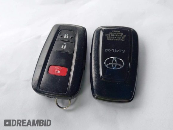 2020 Toyota RAV4 XLE with VIN 2T3P1RFV4LC077779, listed as a IAAI auction lot 41752269 with 55,091 mi miles and . Bid and sale history available at DreamBid. Image 11.