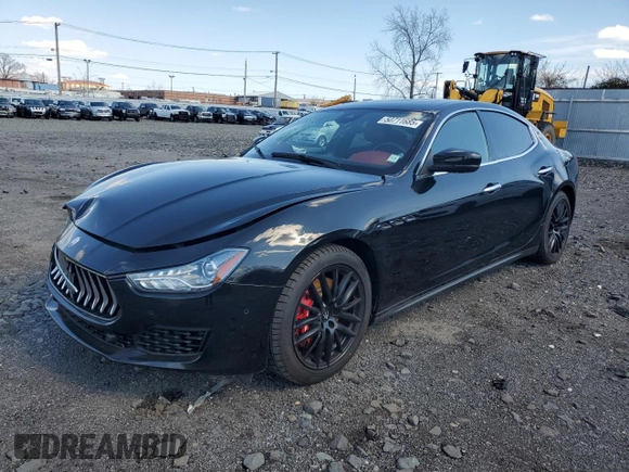 2019 Maserati Ghibli S Q4 z VIN ZAM57YTA8K1328392, wystawiony jako Copart lot #50711685 z przebiegiem 56 609 mil mil oraz Szkoda całkowita • Salvage title. Historia ofert i sprzedaży dostępna na DreamBid. Obrazek 1.