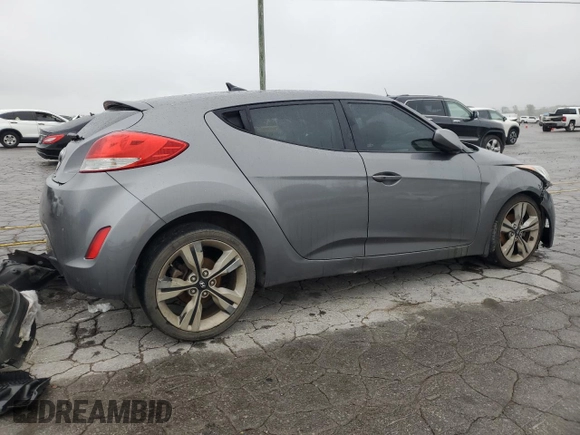 2015 Hyundai Veloster z VIN KMHTC6AD4FU241307, wystawiony jako Copart lot #53704525 z przebiegiem Nie podano mil oraz Szkoda całkowita • Salvage title. Historia ofert i sprzedaży dostępna na DreamBid. Obrazek 3.