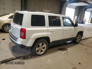 2014 Jeep Patriot Sport z VIN 1C4NJRBB5ED625497, wystawiony jako Copart lot #54192355 z przebiegiem 119 435 mil mil oraz Szkoda całkowita • Salvage title. Historia ofert i sprzedaży dostępna na DreamBid. Obrazek 3.