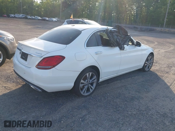 2019 Mercedes-Benz C 300 with VIN 55SWF8EB9KU296768, listed as a IAAI auction lot 42137749 with Not Provided miles and . Bid and sale history available at carsss.com. Image 4.