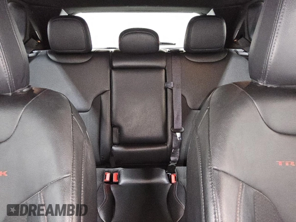 2024 Jeep Compass Trailhawk with VIN 3C4NJDDN5RT149827, listed as a Copart auction lot 55865465 with 31,565 mi miles and Clean title. Bid and sale history available at DreamBid. Image 10.