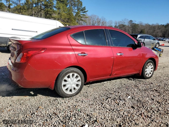 2014 Nissan Versa S with VIN 3N1CN7AP3EL807936, listed as a Copart auction lot 86202914 with 195,237 mi miles and Clean Title. Bid and sale history available at carsss.com. Image 3.