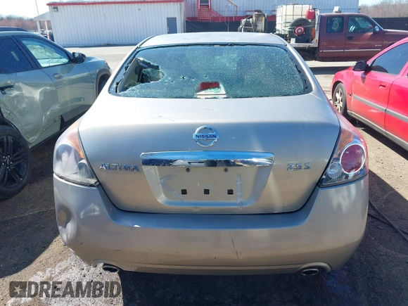 2012 Nissan Altima S z VIN 1N4AL2AP6CC204233, wystawiony jako IAAI lot #41808198 z przebiegiem 209 586 mil mil oraz . Historia ofert i sprzedaży dostępna na DreamBid. Obrazek 16.