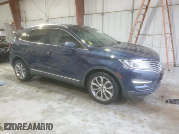 2017 Lincoln MKC Select with VIN 5LMCJ2C99HUL04859, listed as a Copart auction lot 55696015 with 146,810 mi miles and Salvage title. Bid and sale history available at DreamBid. Image 4.