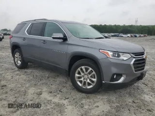 2020 Chevrolet Traverse LT Cloth z VIN 1GNEVGKW6LJ231413, wystawiony jako Copart lot #55834845 z przebiegiem 71 239 mil mil oraz Szkoda całkowita • Salvage title. Historia ofert i sprzedaży dostępna na DreamBid. Obrazek 4.