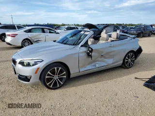2020 BMW 2 Series 230i with VIN WBA2M7C03L7E18081, listed as a Copart auction lot 73860924 with 36,818 mi miles and Non Repairable. Bid and sale history available at carsss.com. Image 1.