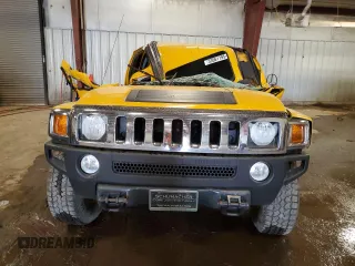 2007 Hummer H3 SUV z VIN 5GTDN13E278117244, wystawiony jako Copart lot #53061795 z przebiegiem Nie podano mil oraz Czysty tytuł • Clean title. Historia ofert i sprzedaży dostępna na DreamBid. Obrazek 5.