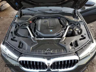 2022 BMW 5 Series 540i xDrive with VIN WBA73BJ04NWX56724, listed as a Copart auction lot 44247125 with 41,793 mi miles and Salvage title. Bid and sale history available at DreamBid. Image 11.