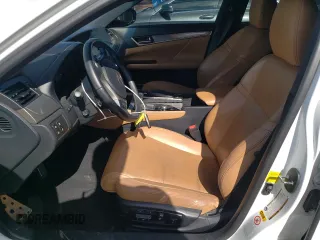 2014 Lexus GS 350 z VIN JTHCE1BLXE5022026, wystawiony jako Copart lot #57058305 z przebiegiem 228 460 mil mil oraz Szkody całkowita. Historia ofert i sprzedaży dostępna na DreamBid. Obrazek 7.