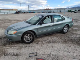 2005 Ford Taurus SE with VIN 1FAFP53215A133647, listed as a Copart auction lot 53905145 with 84,896 mi miles and Clean Title. Bid and sale history available at carsss.com. Image 1.