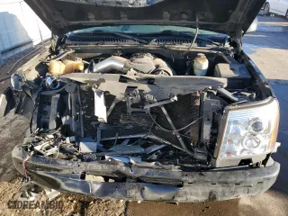 2004 Cadillac Escalade with VIN 1GYEK63N44R247737, listed as a Copart auction lot 86398794 with 233,113 mi miles and Salvage Title. Bid and sale history available at carsss.com. Image 12.