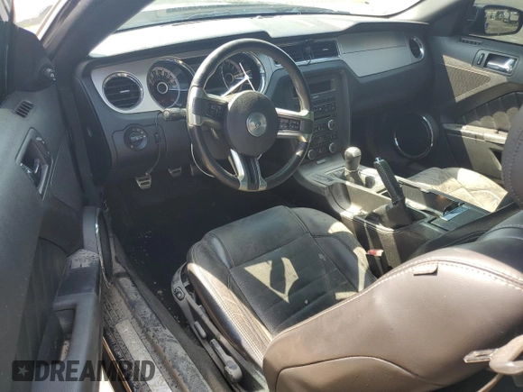 2013 Ford Mustang GT with VIN 1ZVBP8CF2D5202086, listed as a Copart auction lot 52985025 with 83,074 mi miles and Salvage Title. Bid and sale history available at DreamBid. Image 8.