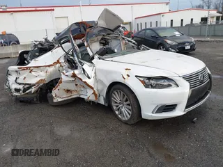 2013 Lexus LS 460 L with VIN JTHDL5EF0D5005581, listed as a IAAI auction lot 41714387 with Not provided miles and . Bid and sale history available at DreamBid. Image 1.