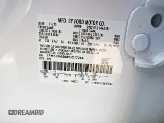 2023 Ford Police Interceptor Utility z VIN 1FM5K8AB5PGC17264, wystawiony jako Copart lot #57790225 z przebiegiem 457 mil mil oraz Tytuł czysty. Historia ofert i sprzedaży dostępna na DreamBid. Obrazek 13.