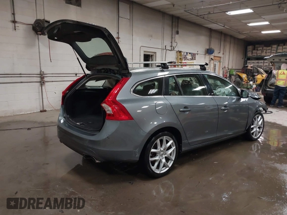 2016 Volvo V60 T5 Premier with VIN YV1612SK8G1311644, listed as a IAAI auction lot 41203569 with 96,242 mi miles. Bid and sale history available at carsss.com. Image 4.