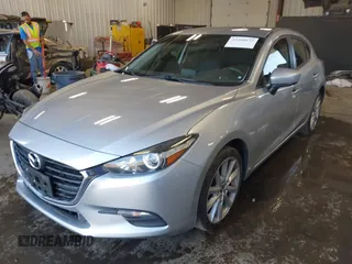 2017 Mazda 3 Touring с VIN 3MZBN1L77HM117184, выставлен на аукционе IAAI как лот 42460172 с пробегом 84 694 миль миль и . История ставок и продаж доступна на DreamBid. Изображение 2.