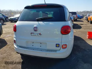 2014 FIAT 500L Lounge z VIN ZFBCFACHXEZ028896, wystawiony jako IAAI lot #41751360 z przebiegiem 157 966 mil mil oraz . Historia ofert i sprzedaży dostępna na DreamBid. Obrazek 16.