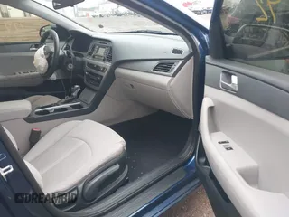 2017 Hyundai Sonata SE with VIN 5NPE24AF9HH551603, listed as a IAAI auction lot 40861742 with 122,356 mi miles. Bid and sale history available at carsss.com. Image 5.