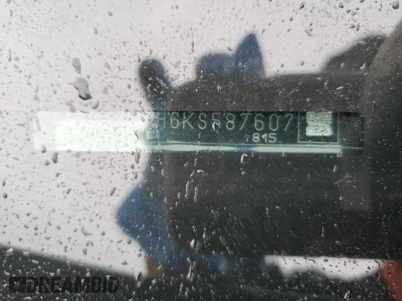 2019 Toyota Highlander SE z VIN 5TDJZRFH6KS587607, wystawiony jako Copart lot #73529944 z przebiegiem Nie podano mil oraz Szkoda całkowita • Salvage title. Historia ofert i sprzedaży dostępna na DreamBid. Obrazek 12.