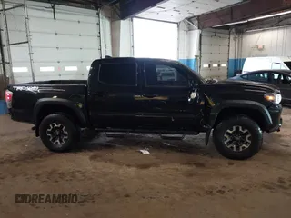 2023 Toyota Tacoma SR z VIN 3TMCZ5AN1PM583518, wystawiony jako IAAI lot #41842903 z przebiegiem 24 204 mil mil oraz . Historia ofert i sprzedaży dostępna na DreamBid. Obrazek 13.