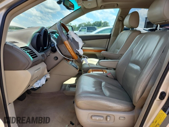2005 Lexus RX 330 z VIN 2T2HA31U15C047095, wystawiony jako Copart lot #62341385 z przebiegiem 165 999 mil mil oraz Nie do naprawy • Non repairable. Historia ofert i sprzedaży dostępna na DreamBid. Obrazek 7.