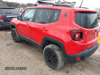 2018 Jeep Renegade Upland z VIN ZACCJBAB2JPH99054, wystawiony jako IAAI lot #41315646 z przebiegiem 100 710 mil mil oraz . Historia ofert i sprzedaży dostępna na DreamBid. Obrazek 3.
